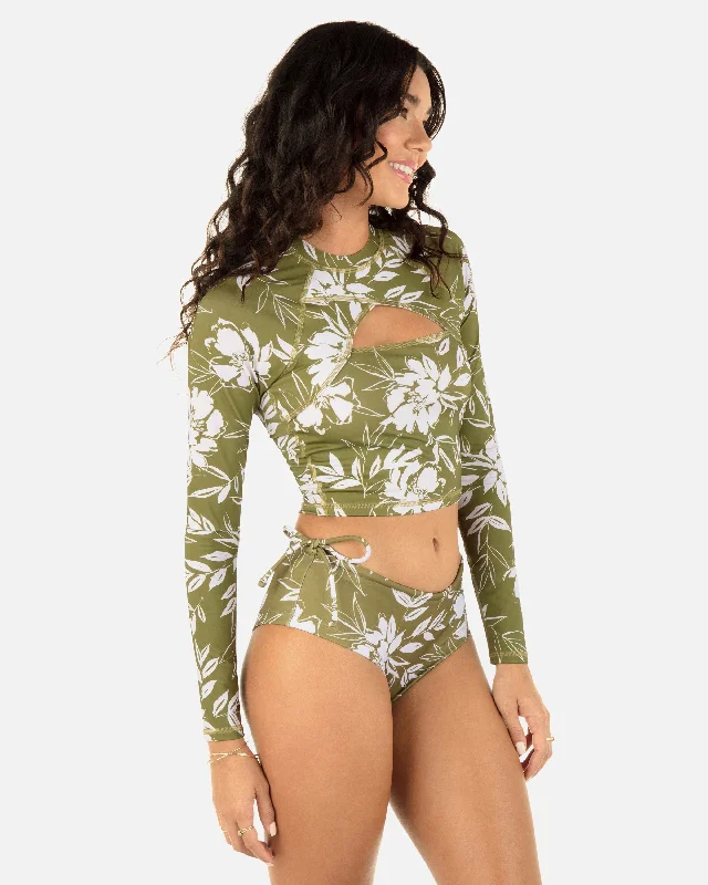 Waimea Valley Long Sleeve Cropped Cross Yoke Rashguard