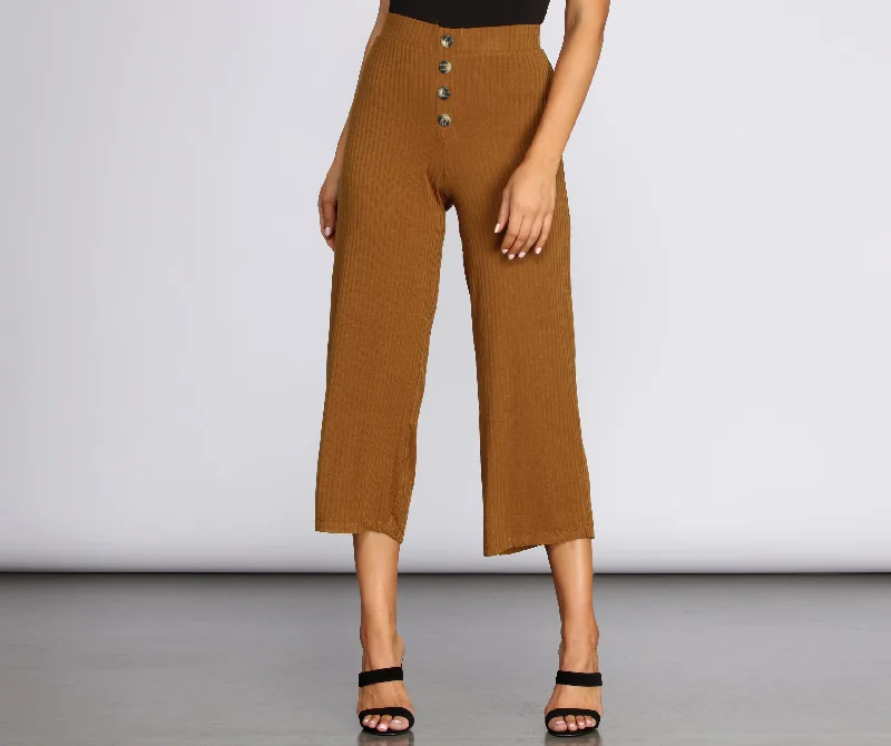 Relaxed And Ribbed Crop Pants