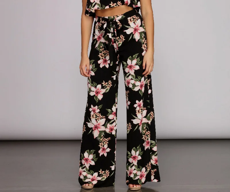 Total Tropics Tie Waist Pants