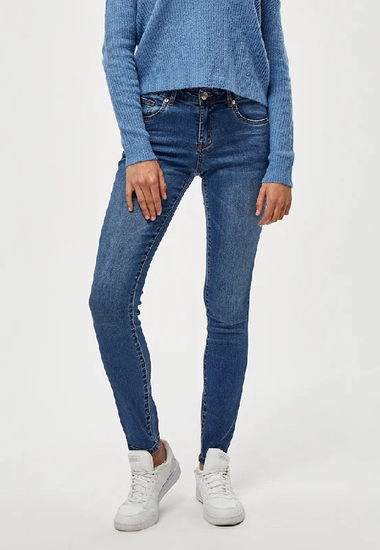 DSLola MW Jeans - Light Blue Wash