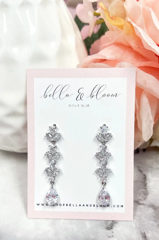 A Princess Earrings: Silver