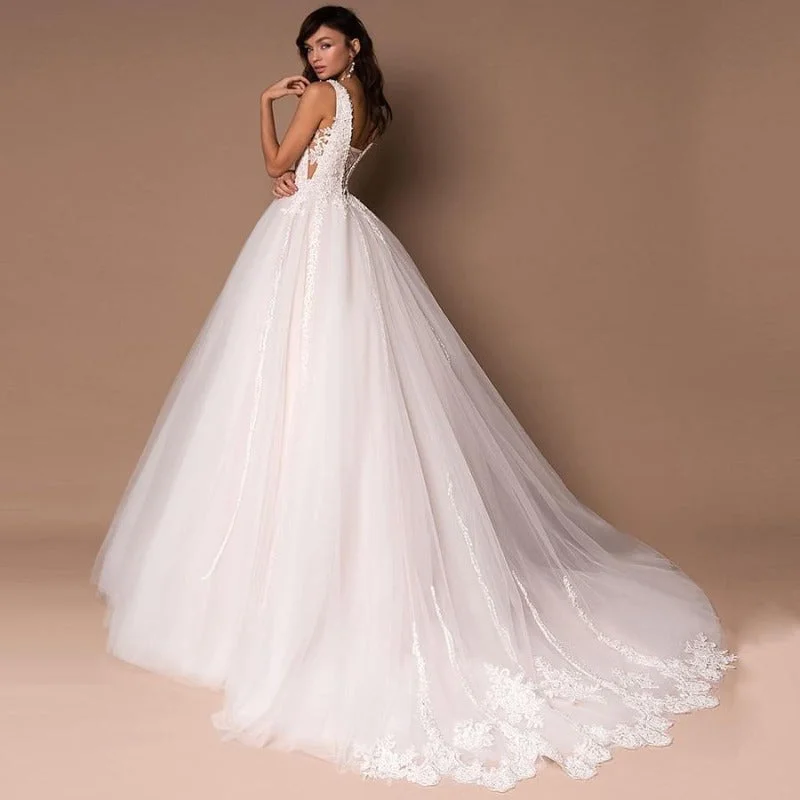 Tulle Bridal V Neck Beaded Ball Gown Wedding Dress